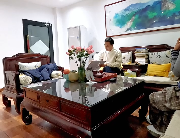 潍坊王易明.png